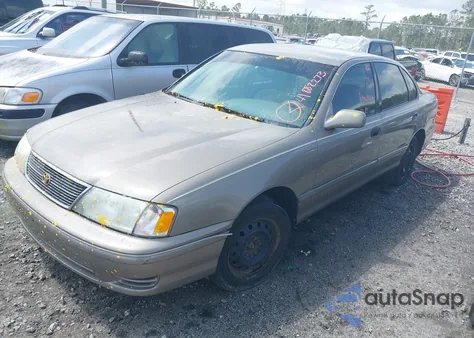 1998 Toyota Avalon Xl z USA, uszkodzony, nr VIN 4T1BF18B9WU215943